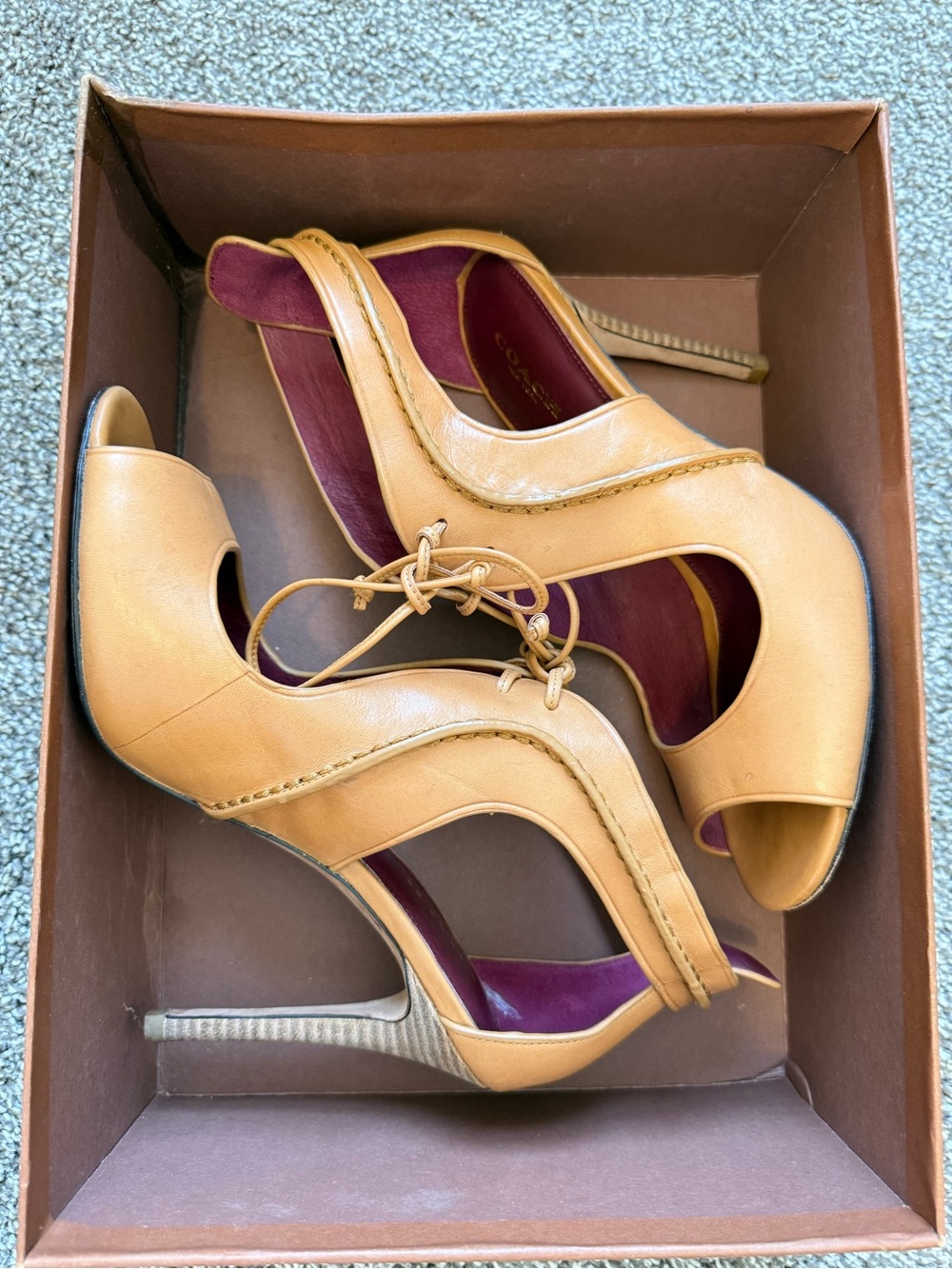 Coach Loise Heels - Picture 10 of 11